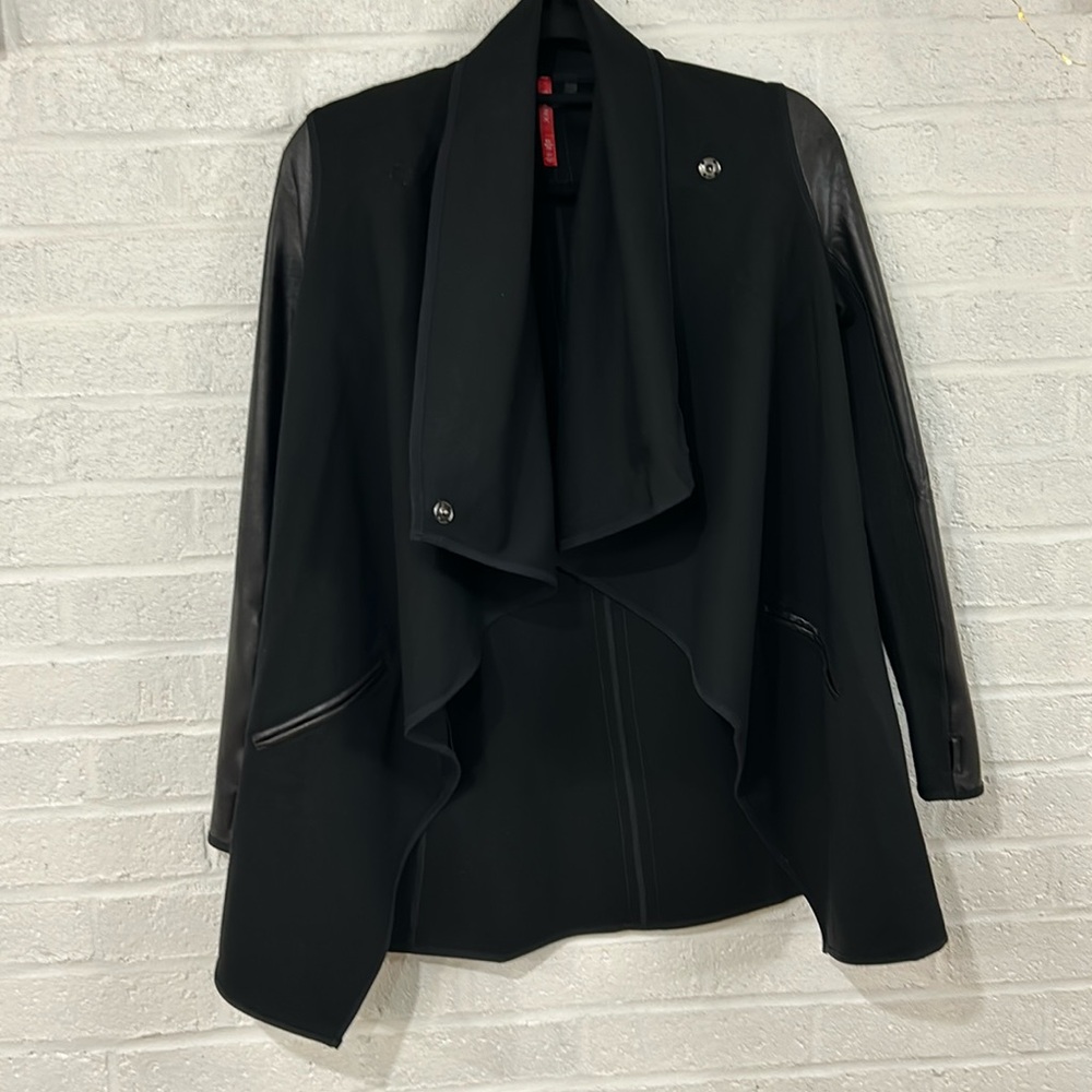 NWT- Spanx drape front jacket - xs - black